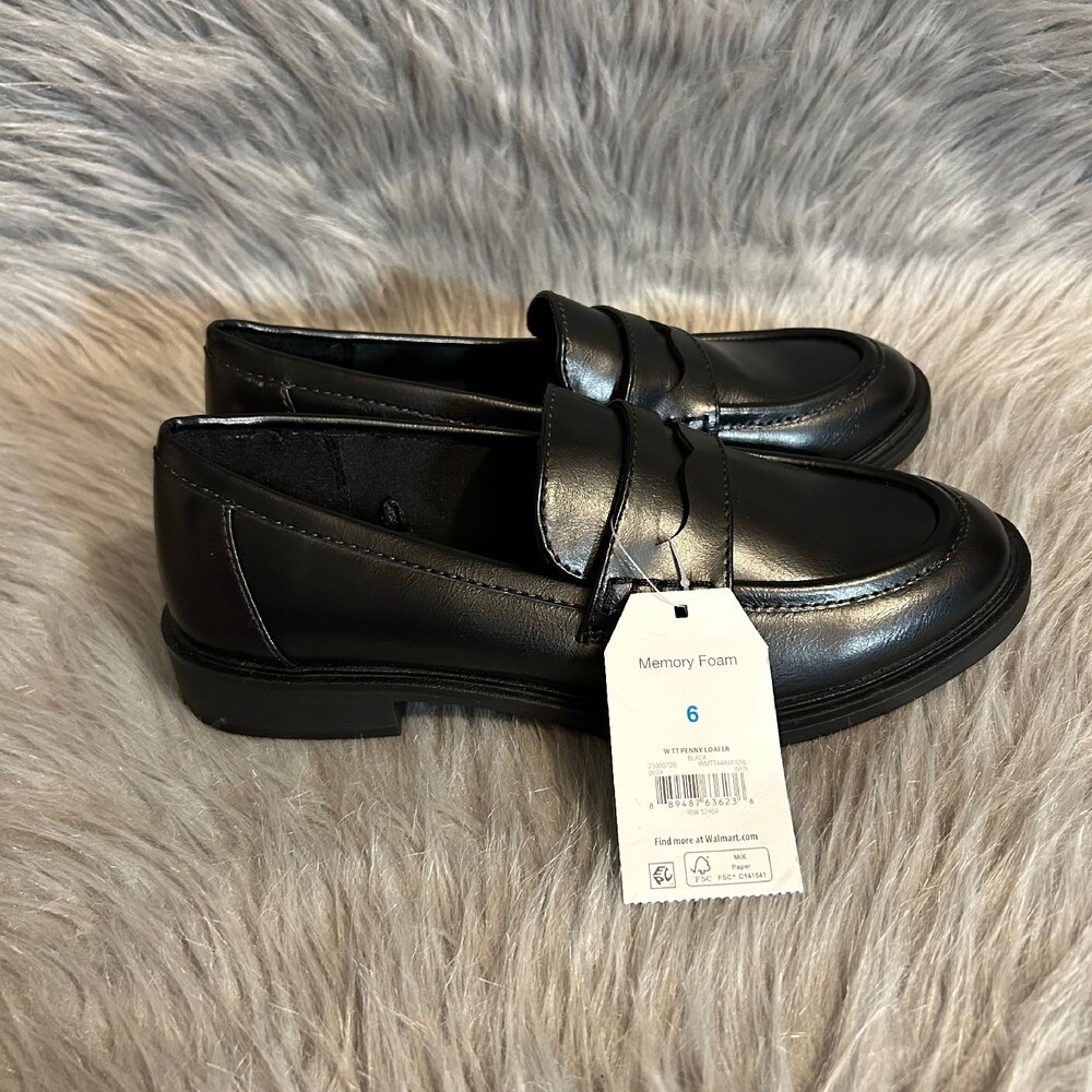 Time And Tru Penny Loafers Womens Size 6 Black Memory Foam Slip On Shoes